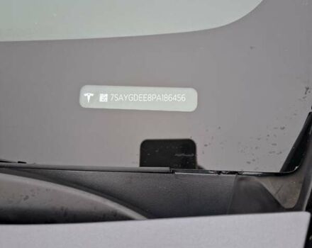 Серый Тесла Model Y, объемом двигателя 0 л и пробегом 15 тыс. км за 39500 $, фото 1 на Automoto.ua