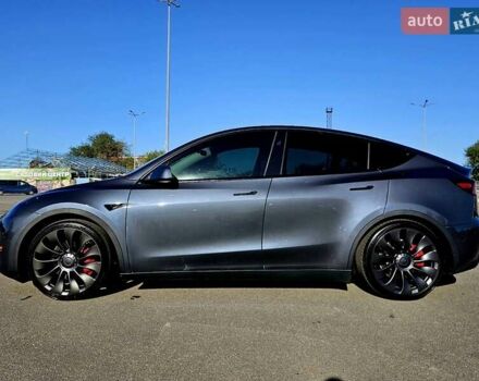 Серый Тесла Model Y, объемом двигателя 0 л и пробегом 29 тыс. км за 27900 $, фото 5 на Automoto.ua
