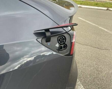 Серый Тесла Model Y, объемом двигателя 0 л и пробегом 51 тыс. км за 28900 $, фото 10 на Automoto.ua