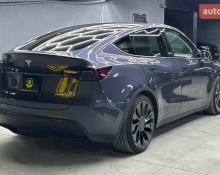 Серый Тесла Model Y, объемом двигателя 0 л и пробегом 27 тыс. км за 31000 $, фото 5 на Automoto.ua