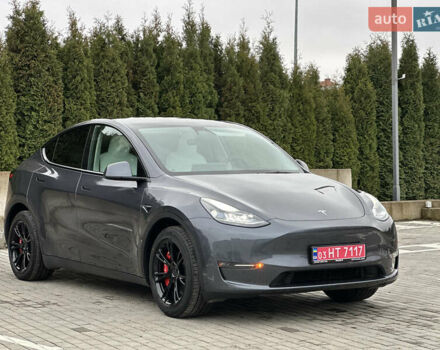 Сірий Тесла Model Y, об'ємом двигуна 0 л та пробігом 26 тис. км за 25999 $, фото 3 на Automoto.ua