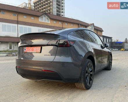 Сірий Тесла Model Y, об'ємом двигуна 0 л та пробігом 23 тис. км за 34700 $, фото 13 на Automoto.ua