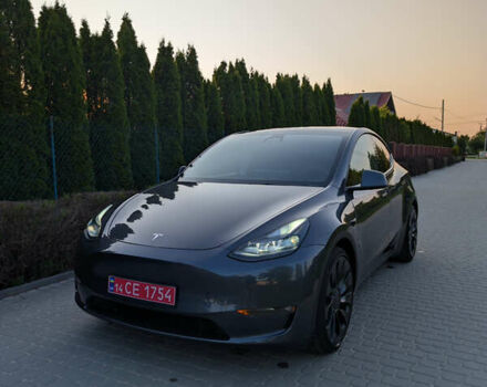 Серый Тесла Model Y, объемом двигателя 0 л и пробегом 47 тыс. км за 26000 $, фото 4 на Automoto.ua