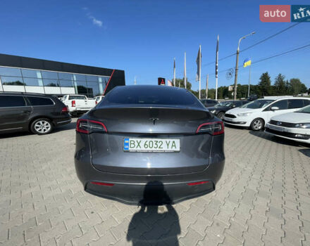 Серый Тесла Model Y, объемом двигателя 0 л и пробегом 60 тыс. км за 28000 $, фото 29 на Automoto.ua
