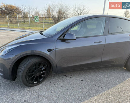 Сірий Тесла Model Y, об'ємом двигуна 0 л та пробігом 18 тис. км за 27500 $, фото 11 на Automoto.ua