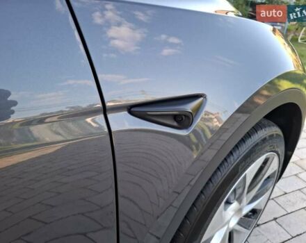 Серый Тесла Model Y, объемом двигателя 0 л и пробегом 29 тыс. км за 33500 $, фото 60 на Automoto.ua