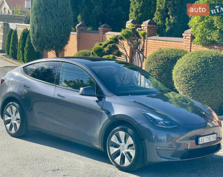 Серый Тесла Model Y, объемом двигателя 0 л и пробегом 21 тыс. км за 25300 $, фото 36 на Automoto.ua