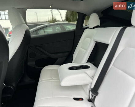 Сірий Тесла Model Y, об'ємом двигуна 0 л та пробігом 26 тис. км за 25999 $, фото 67 на Automoto.ua