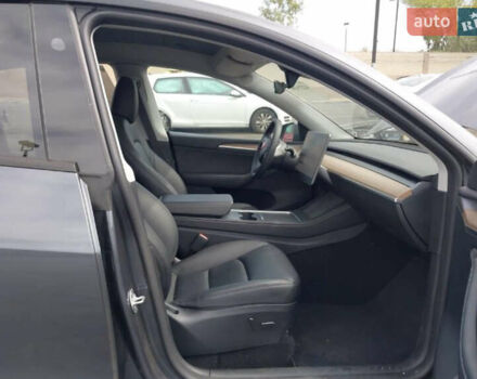 Сірий Тесла Model Y, об'ємом двигуна 0 л та пробігом 29 тис. км за 27500 $, фото 8 на Automoto.ua