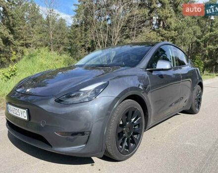 Серый Тесла Model Y, объемом двигателя 0 л и пробегом 42 тыс. км за 26500 $, фото 18 на Automoto.ua