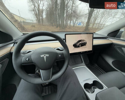 Серый Тесла Model Y, объемом двигателя 0 л и пробегом 6 тыс. км за 33000 $, фото 15 на Automoto.ua