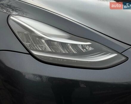 Сірий Тесла Model Y, об'ємом двигуна 0 л та пробігом 22 тис. км за 25990 $, фото 8 на Automoto.ua