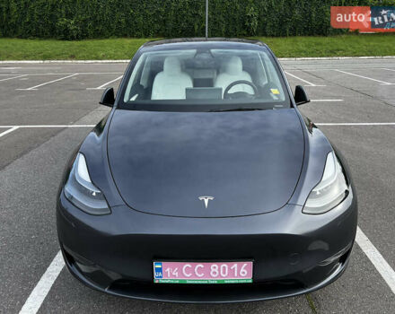 Серый Тесла Model Y, объемом двигателя 0 л и пробегом 55 тыс. км за 26900 $, фото 8 на Automoto.ua