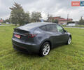 Серый Тесла Model Y, объемом двигателя 0 л и пробегом 44 тыс. км за 26900 $, фото 1 на Automoto.ua