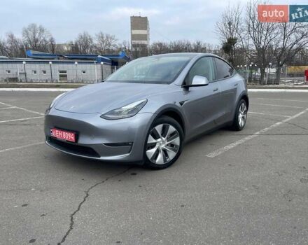 Серый Тесла Model Y, объемом двигателя 0 л и пробегом 25 тыс. км за 37500 $, фото 3 на Automoto.ua