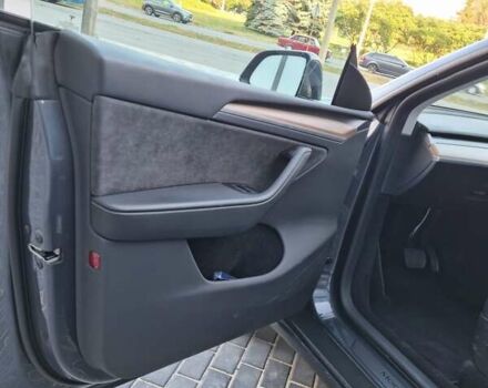 Сірий Тесла Model Y, об'ємом двигуна 0 л та пробігом 29 тис. км за 33999 $, фото 15 на Automoto.ua