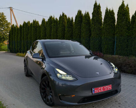 Серый Тесла Model Y, объемом двигателя 0 л и пробегом 47 тыс. км за 26000 $, фото 14 на Automoto.ua