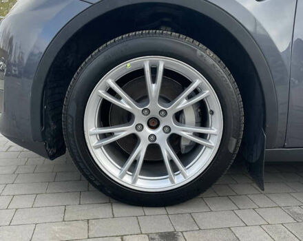 Серый Тесла Model Y, объемом двигателя 0 л и пробегом 41 тыс. км за 27300 $, фото 24 на Automoto.ua