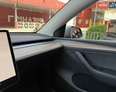 Серый Тесла Model Y, объемом двигателя 0 л и пробегом 20 тыс. км за 42900 $, фото 33 на Automoto.ua
