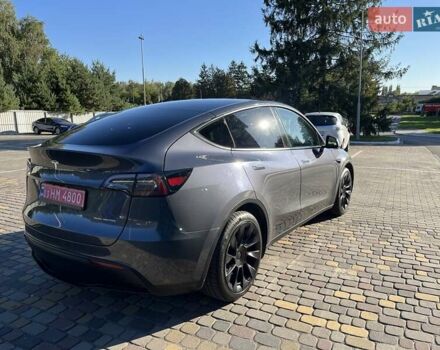 Тесла Model Y 2023 у Луцьку на Automoto.ua Сірий Тесла Model Y, об'ємом двигуна 0 л та пробігом 40 тис. км за 27900 $, фото 3 на Automoto.ua
