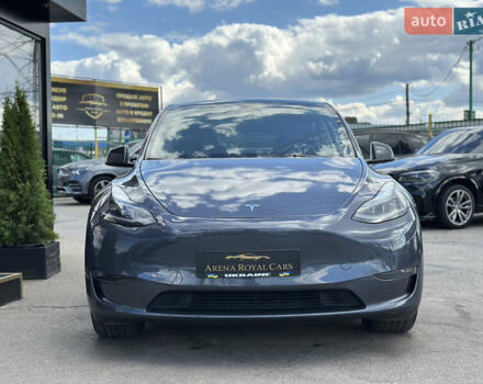 Серый Тесла Model Y, объемом двигателя 0 л и пробегом 46 тыс. км за 29900 $, фото 6 на Automoto.ua