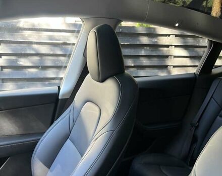 Сірий Тесла Model Y, об'ємом двигуна 0 л та пробігом 17 тис. км за 33900 $, фото 27 на Automoto.ua