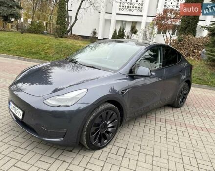 Серый Тесла Model Y, объемом двигателя 0 л и пробегом 60 тыс. км за 29000 $, фото 13 на Automoto.ua
