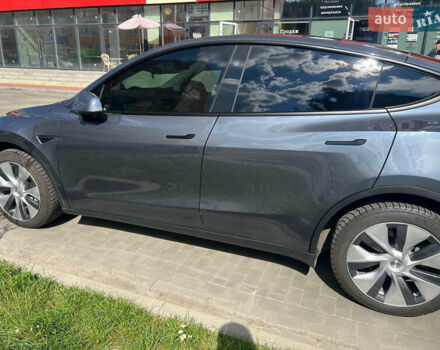 Серый Тесла Model Y, объемом двигателя 0 л и пробегом 50 тыс. км за 26500 $, фото 3 на Automoto.ua