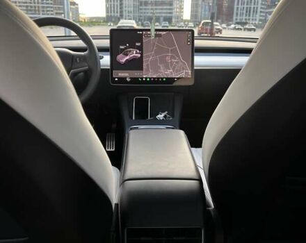 Серый Тесла Model Y, объемом двигателя 0 л и пробегом 17 тыс. км за 47458 $, фото 13 на Automoto.ua