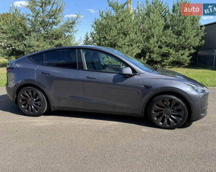 Тесла Model Y 2023 в Ковель на Automoto.ua Серый Тесла Model Y, объемом двигателя 0 л и пробегом 36 тыс. км за 29900 $, фото 2 на Automoto.ua