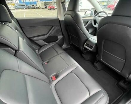 Серый Тесла Model Y, объемом двигателя 0 л и пробегом 51 тыс. км за 28900 $, фото 18 на Automoto.ua