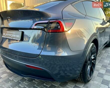Серый Тесла Model Y, объемом двигателя 0 л и пробегом 29 тыс. км за 31900 $, фото 33 на Automoto.ua