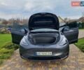 Серый Тесла Model Y, объемом двигателя 0 л и пробегом 19 тыс. км за 27900 $, фото 33 на Automoto.ua