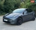 Серый Тесла Model Y, объемом двигателя 0 л и пробегом 31 тыс. км за 32799 $, фото 1 на Automoto.ua