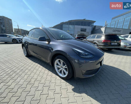 Серый Тесла Model Y, объемом двигателя 0 л и пробегом 60 тыс. км за 28000 $, фото 27 на Automoto.ua