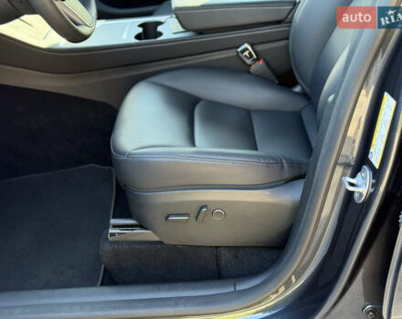 Серый Тесла Model Y, объемом двигателя 0 л и пробегом 46 тыс. км за 27200 $, фото 17 на Automoto.ua