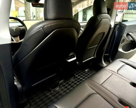 Сірий Тесла Model Y, об'ємом двигуна 0 л та пробігом 35 тис. км за 27999 $, фото 52 на Automoto.ua