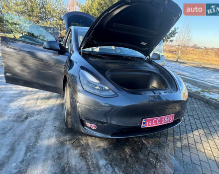 Серый Тесла Model Y, объемом двигателя 0 л и пробегом 9 тыс. км за 29500 $, фото 44 на Automoto.ua