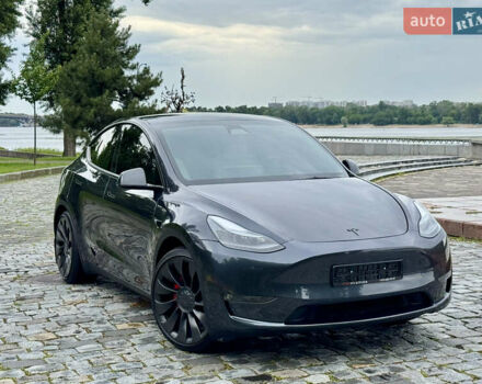 Серый Тесла Model Y, объемом двигателя 0 л и пробегом 7 тыс. км за 33999 $, фото 129 на Automoto.ua