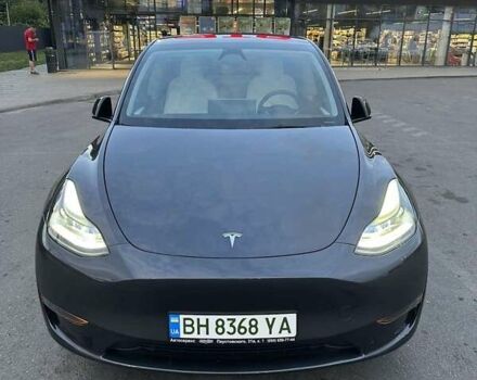 Серый Тесла Model Y, объемом двигателя 0 л и пробегом 6 тыс. км за 29500 $, фото 2 на Automoto.ua