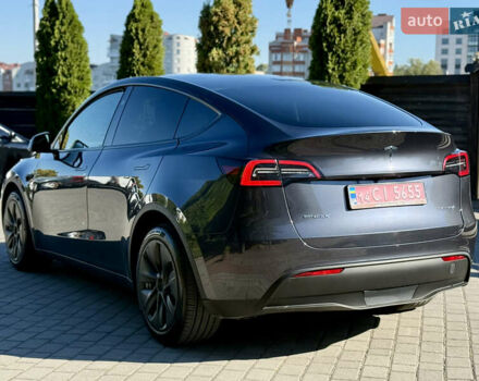 Серый Тесла Model Y, объемом двигателя 0 л и пробегом 12 тыс. км за 29500 $, фото 11 на Automoto.ua