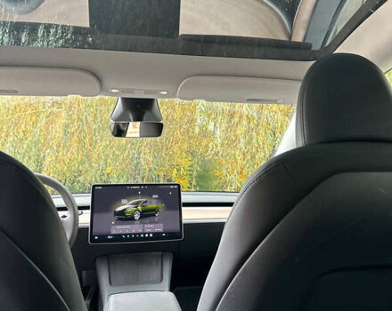Серый Тесла Model Y, объемом двигателя 0 л и пробегом 26 тыс. км за 31700 $, фото 12 на Automoto.ua