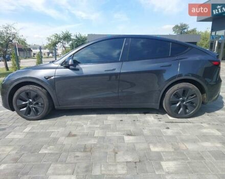 Серый Тесла Model Y, объемом двигателя 0 л и пробегом 1 тыс. км за 29900 $, фото 7 на Automoto.ua