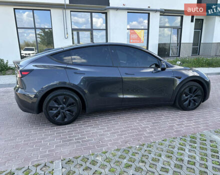 Тесла Model Y 2024 в Ровно на Automoto.ua Серый Тесла Model Y, объемом двигателя 0 л и пробегом 6 тыс. км за 35999 $, фото 51 на Automoto.ua