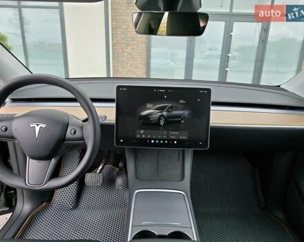 Серый Тесла Model Y, объемом двигателя 0 л и пробегом 7 тыс. км за 28400 $, фото 15 на Automoto.ua