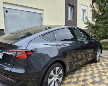 Серый Тесла Model Y, объемом двигателя 0 л и пробегом 18 тыс. км за 30500 $, фото 6 на Automoto.ua