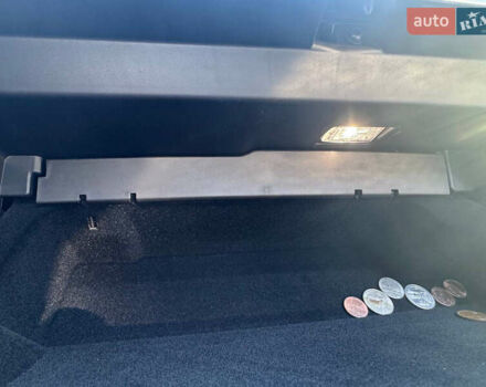 Серый Тесла Model Y, объемом двигателя 0 л и пробегом 9 тыс. км за 29500 $, фото 48 на Automoto.ua