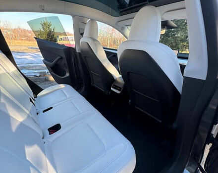 Серый Тесла Model Y, объемом двигателя 0 л и пробегом 9 тыс. км за 29500 $, фото 80 на Automoto.ua