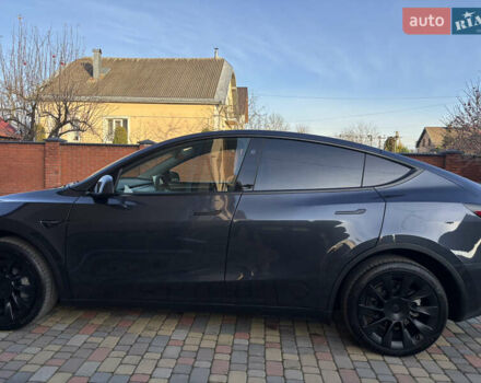 Сірий Тесла Model Y, об'ємом двигуна 0 л та пробігом 9 тис. км за 29900 $, фото 1 на Automoto.ua