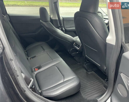 Сірий Тесла Model Y, об'ємом двигуна 0 л та пробігом 16 тис. км за 26000 $, фото 16 на Automoto.ua